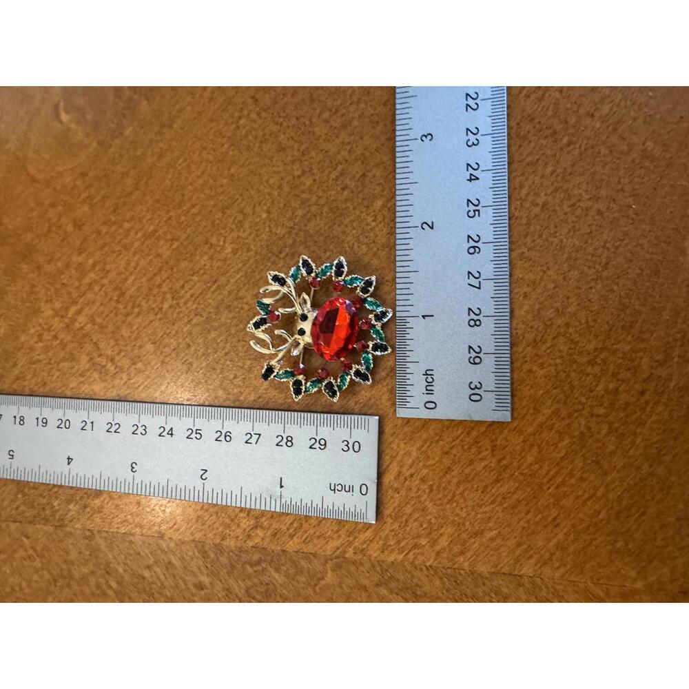 Vintage Reindeer Holiday Brooch with Red and Green Rhinestones j-164 - Picture 3 of 3